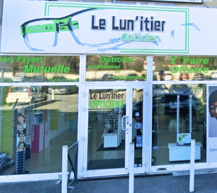 Vitrine du magasin Le Lun'Itier 13013 Marseille photo claire